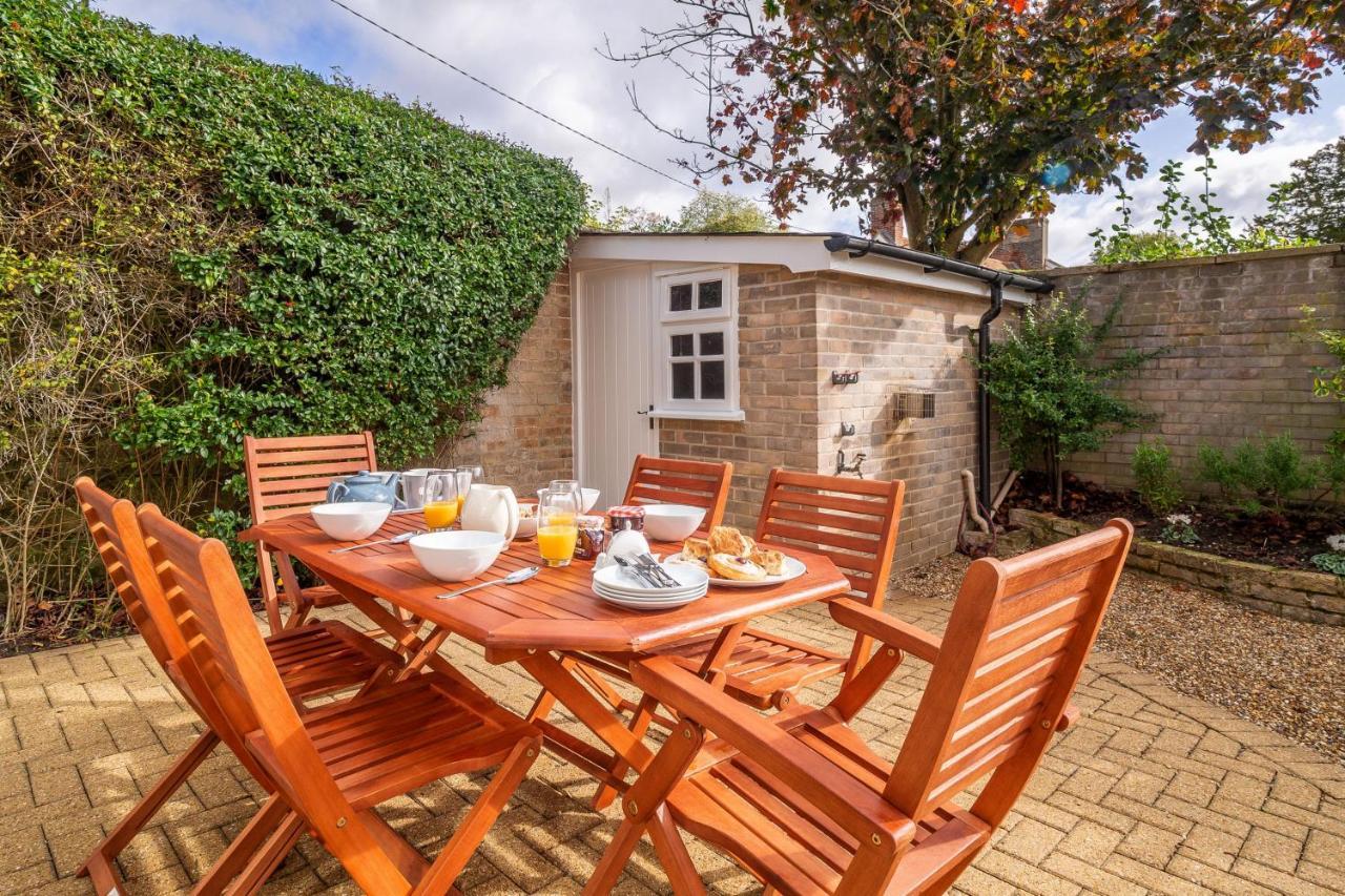 Maltings Lodge Chelsworth Exterior foto