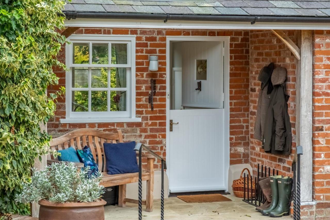 Maltings Lodge Chelsworth Exterior foto
